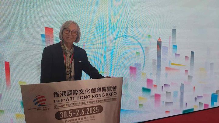 共工新闻社于香港文博会现场专访著名制片人黑川庆二郎先生