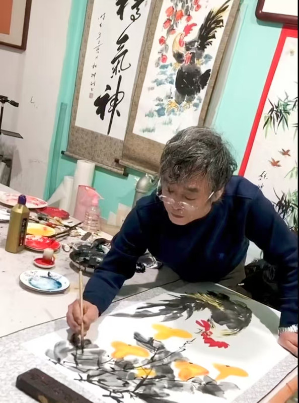 杜冲利先生雄鸡画作欣赏